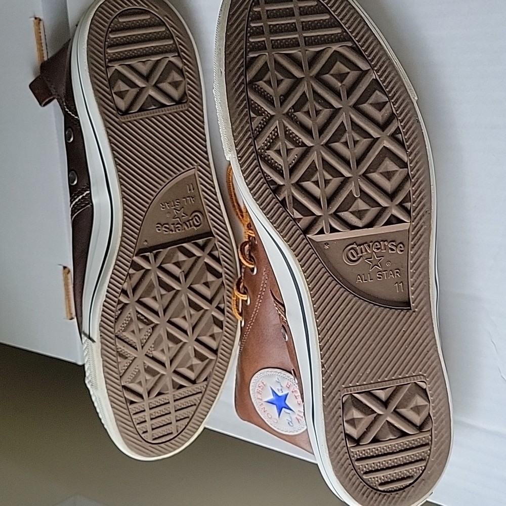 Men's Converse Chuck Taylor All Star leather high tops